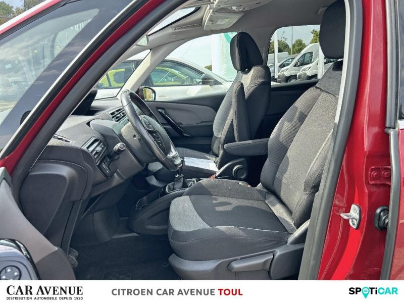 Used CITROEN C4 Picasso PureTech 130ch Feel S&S 2018 Rouge Rubi (N) € 12600 in Toul