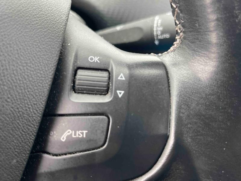 Used PEUGEOT 2008 1.2 PureTech 110ch Allure S&S EAT6 2018 Emerald Crystal € 9490 in Toul