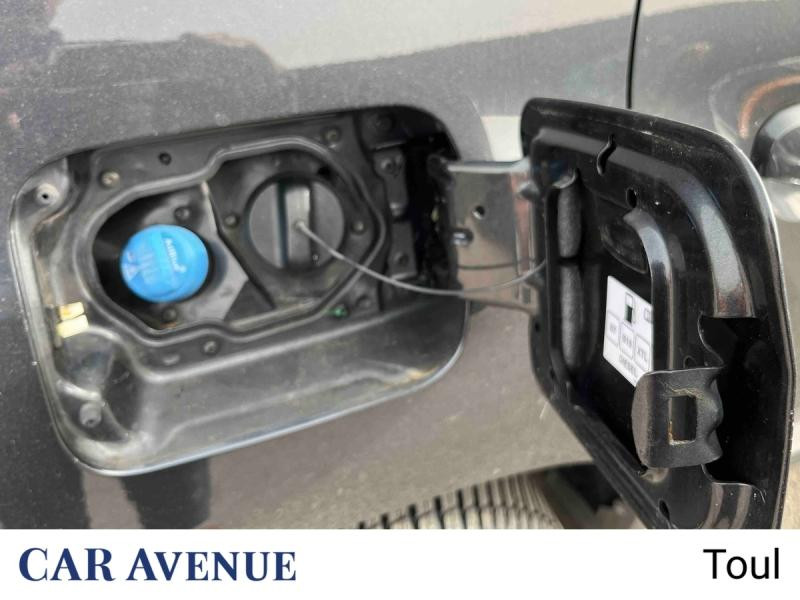 Used DACIA Duster 1.5 Blue dCi 115ch  Journey 4x2 2023 Gris Comète métallisé € 18990 in Toul