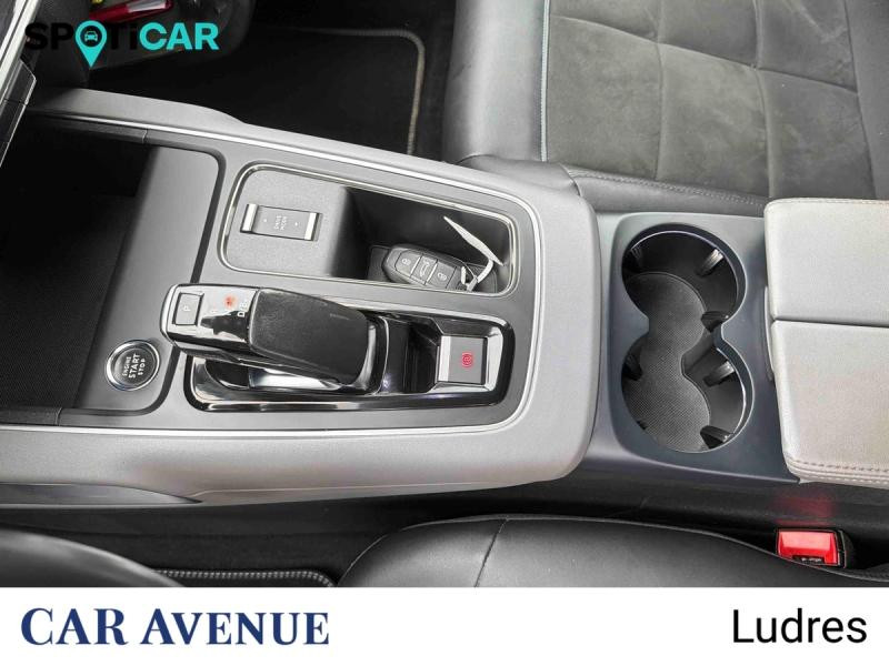 Used CITROEN C5 Aircross Hybrid rechargeable 225ch Shine Pack ë-EAT8 2021 Blanc Nacré € 24990 in Toul