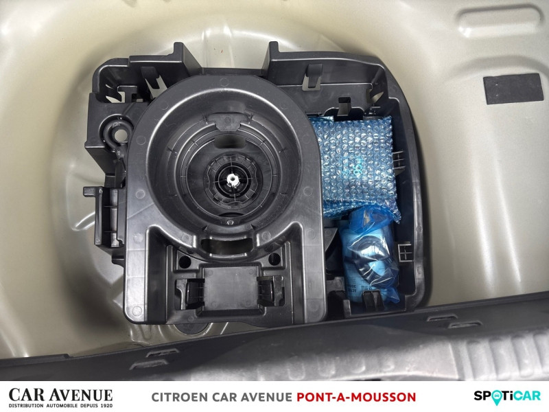Occasion CITROEN C3 1.2 PureTech 83ch S&S Feel Pack 2021 Gris Platinium (M) - Rouge Aden 10390 € à Pont-à-Mousson