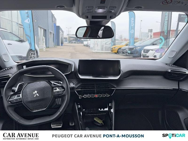 Used PEUGEOT 2008 1.2 PureTech 130ch S&S Roadtrip EAT8 2022 Orange € 19990 in Pont-à-Mousson