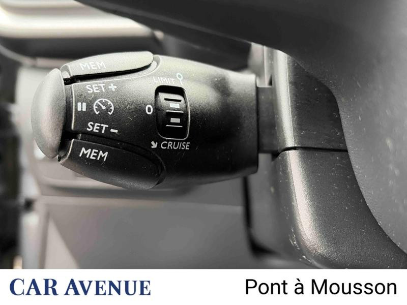 Used CITROEN C3 1.2 PureTech 83ch S&S C-Series 123g 2023 Gris Acier (M) - Noir Perla Nera € 12990 in Pont-à-Mousson