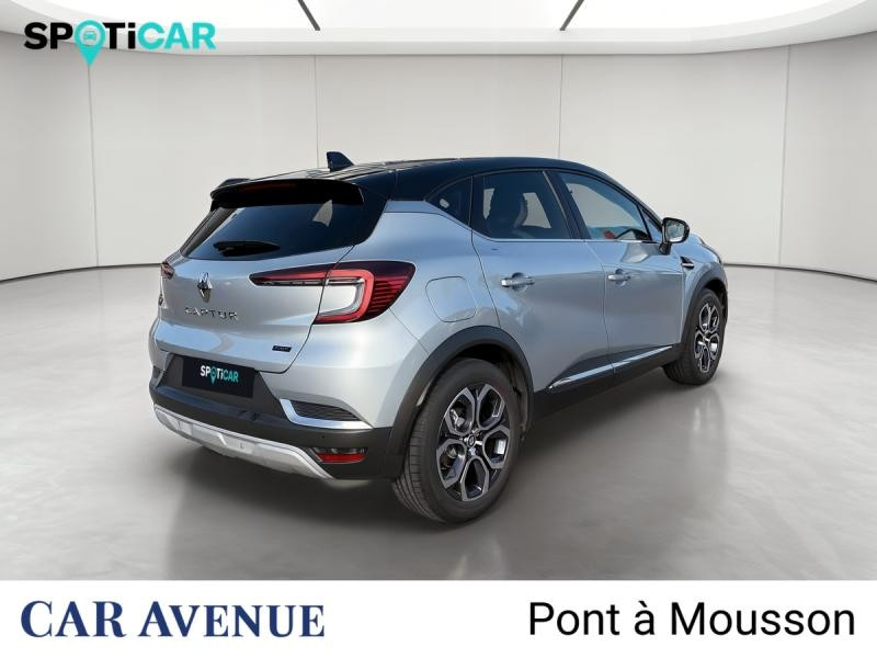 Used RENAULT Captur 1.6 E-Tech hybride 145ch Techno 2023 Gris Highland € 21990 in Pont-à-Mousson