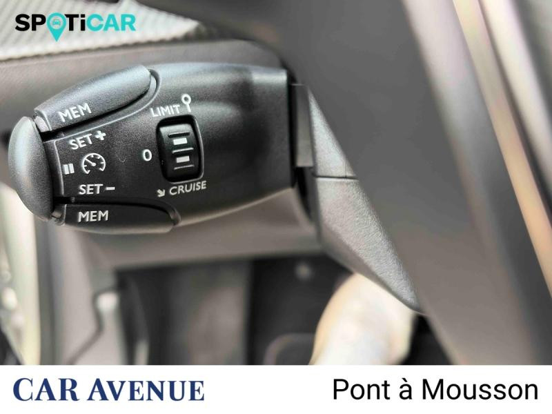 Occasion PEUGEOT 208 1.2 PureTech 100ch S&S Allure EAT8 2021 Jaune 13990 € à Pont-à-Mousson