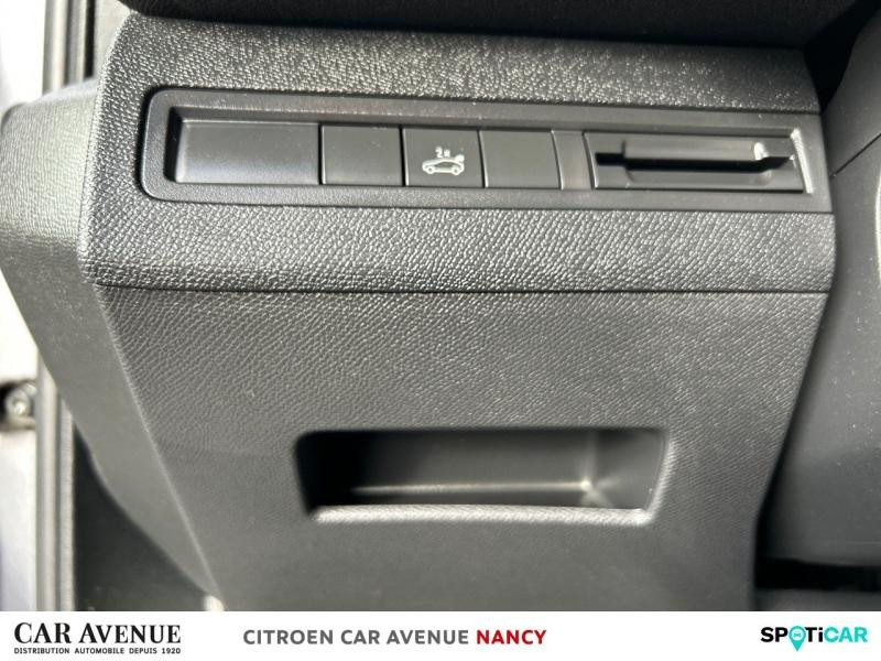 Used PEUGEOT 3008 1.2 PureTech 130ch Business S&S 2018 Gris Artense (M) € 14590 in Nancy