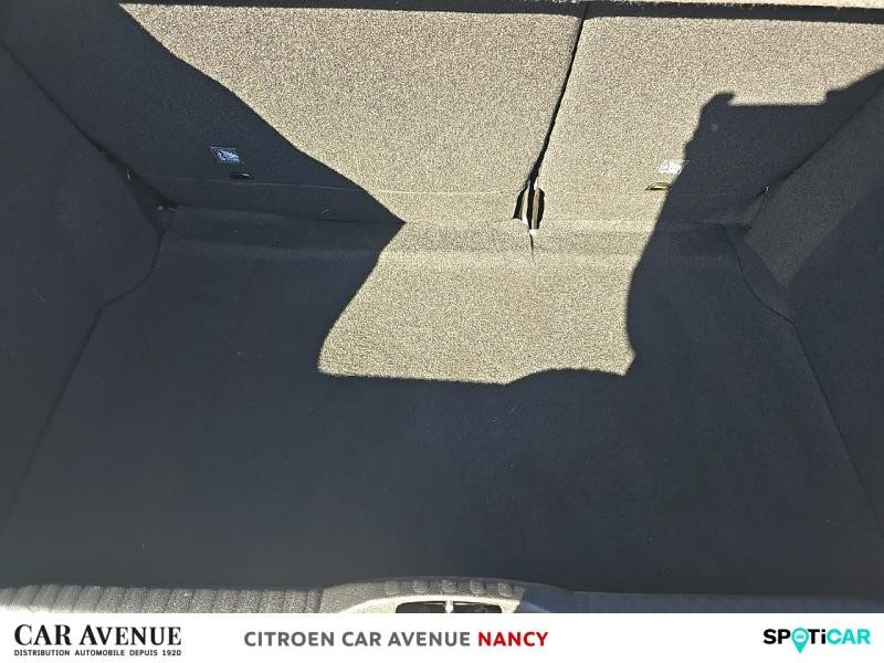 Used CITROEN C3 PureTech 82ch Graphic S&S E6.d 2019 Blanc Banquise - Rouge Aden € 9990 in Nancy