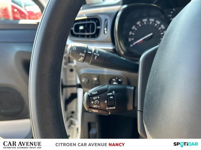 Occasion CITROEN C3 PureTech 82ch Graphic S&S E6.d 2019 Blanc Banquise - Rouge Aden 9590 € à Nancy