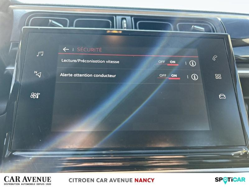Occasion CITROEN C3 PureTech 82ch Graphic S&S E6.d 2019 Blanc Banquise - Rouge Aden 9590 € à Nancy