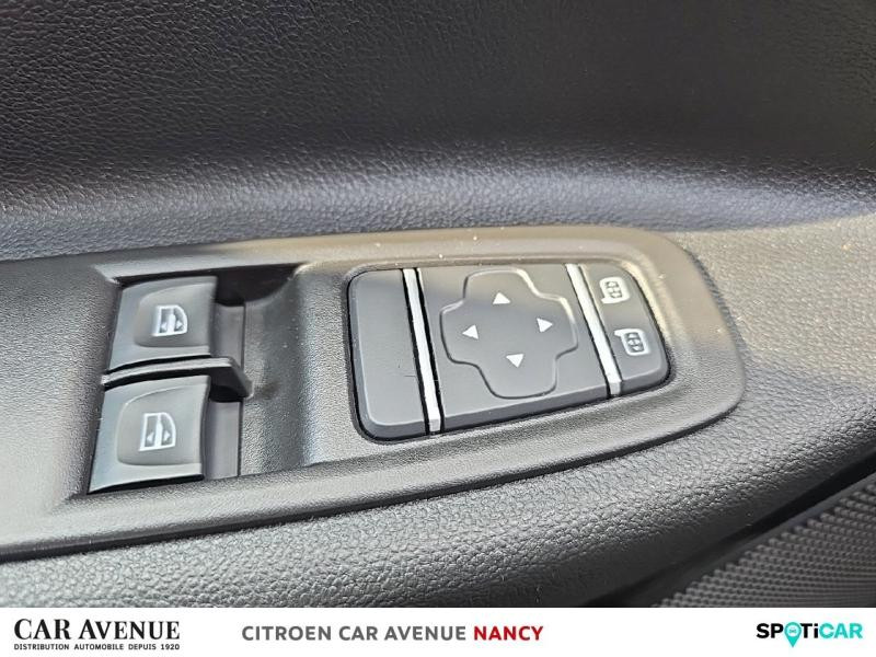 Used RENAULT Zoe Life charge normale R110 2020 Bleu Celadon € 9290 in Nancy