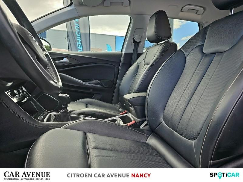 Occasion OPEL Grandland X 1.2 Turbo 130ch Ultimate 2021 Toit+rétros ext noir/Blanc Jade 15990 € à Nancy