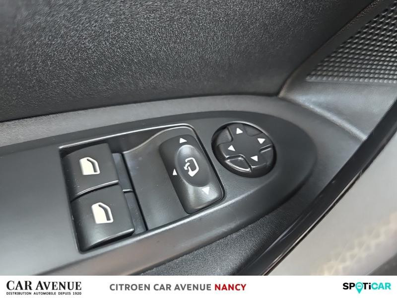 Occasion DS DS 4 Crossback THP 165 Be Chic S&S EAT6 2019 Noir Perla Nera (N) 12890 € à Nancy
