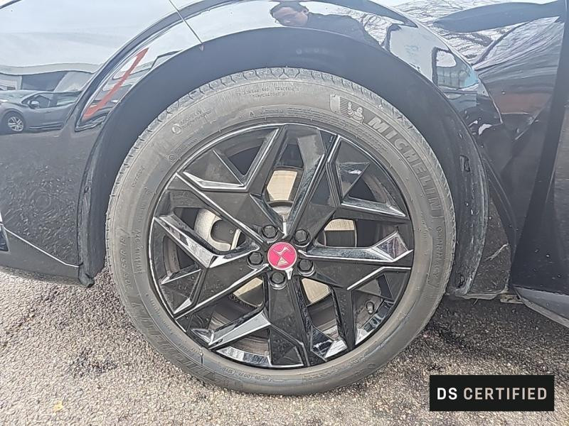 Used DS DS 4 E-TENSE 225ch Performance Line + 2024 Noir Perla Nera (N) € 32990 in Nancy