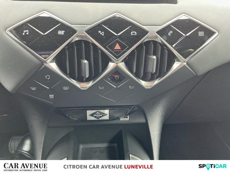 Occasion DS DS 3 Crossback PureTech 130ch Grand Chic Automatique 2019 Whisper (M) - Toit Noir Onyx 17890 € à Nancy