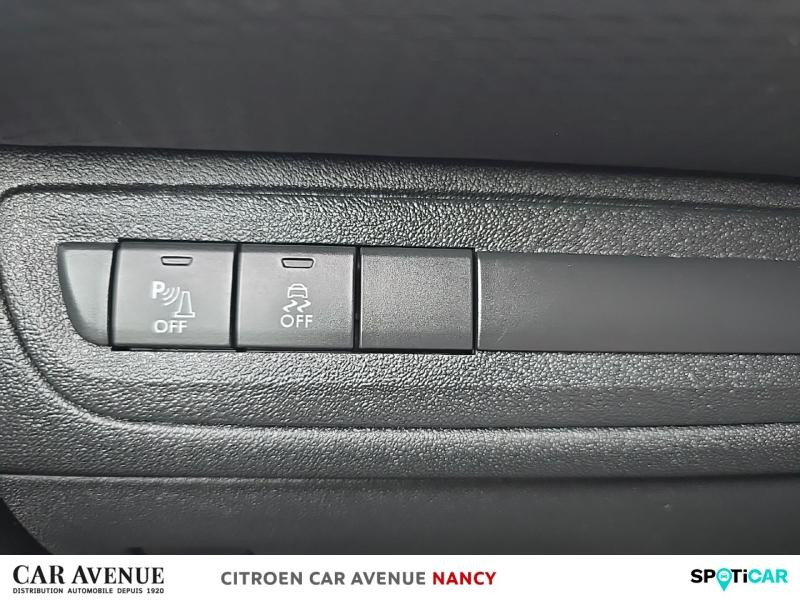 Occasion PEUGEOT 208 1.2 PureTech 82ch Style 5p 2016 Blanc Banquise 9990 € à Nancy