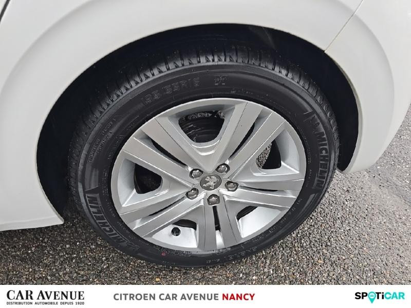 Occasion PEUGEOT 208 1.2 PureTech 82ch Style 5p 2016 Blanc Banquise 9990 € à Nancy