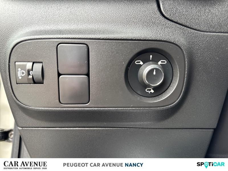Used CITROEN C3 1.2 PureTech 83ch S&S Shine 2023 Sable (N) - Noir Perla Nera € 12990 in Nancy