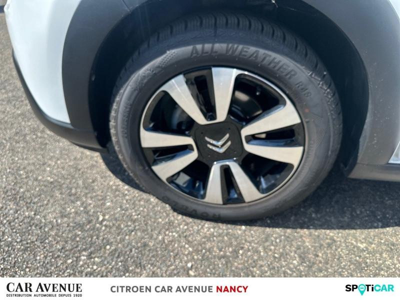 Occasion CITROEN C3 1.2 PureTech 83ch S&S Shine 2021 Blanc Banquise (O) - Rouge Aden 10390 € à Nancy