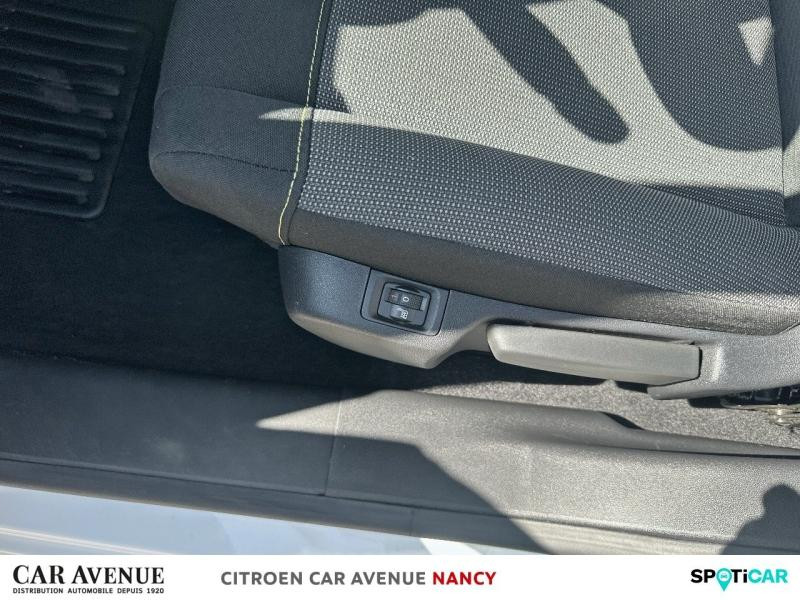 Occasion CITROEN C3 1.2 PureTech 83ch S&S Shine 2021 Blanc Banquise (O) - Rouge Aden 10390 € à Nancy