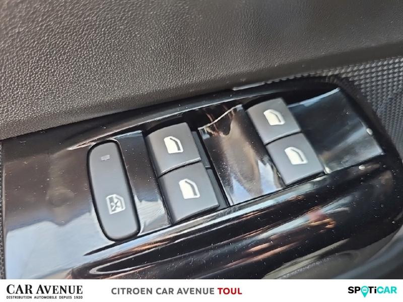 Used CITROEN C3 1.5 BlueHDi 100ch S&S Feel Pack E6.d 2023 Blanc Banquise (O) - Rouge Aden € 12990 in Nancy