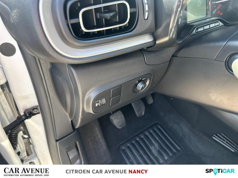 Occasion CITROEN C3 1.2 PureTech 83ch S&S Shine 2021 Blanc Banquise (O) - Rouge Aden 10390 € à Nancy
