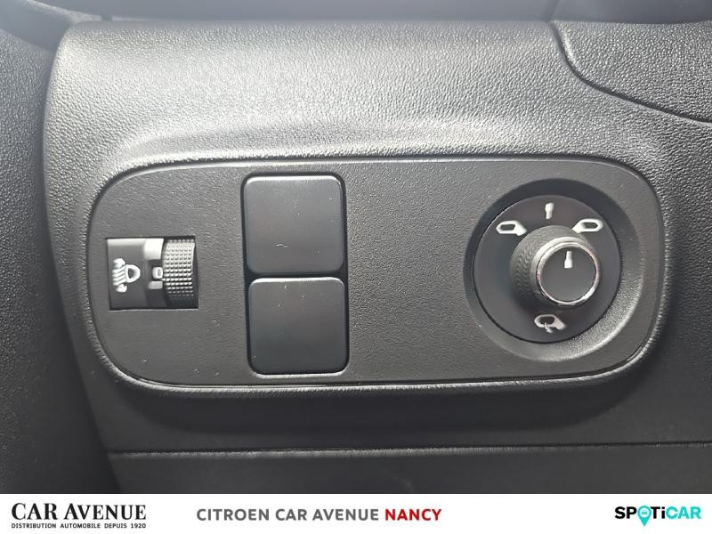 Used CITROEN C3 1.2 PureTech 83ch S&S Feel Pack 130g 2021 Noir Perla Nera (N) - Rouge Aden € 11190 in Nancy