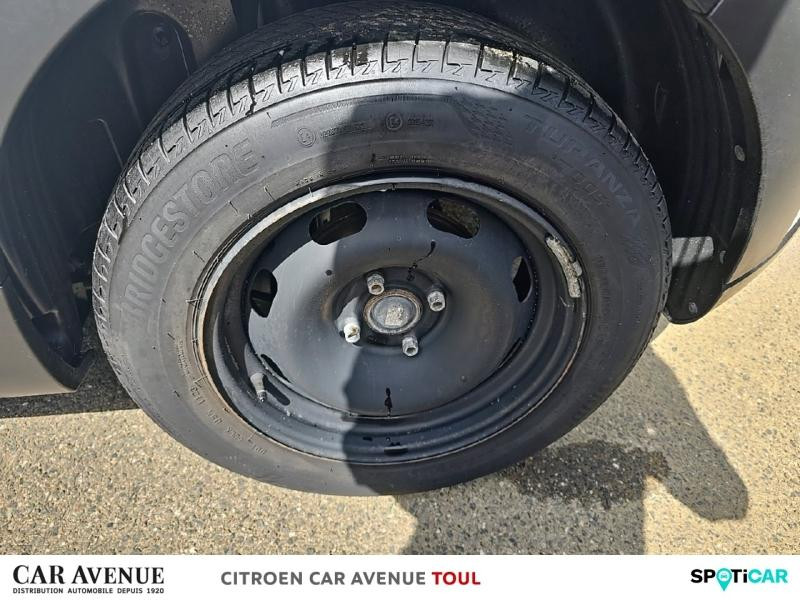 Used CITROEN C3 1.5 BlueHDi 100ch S&S Feel Pack E6.d 2023 Blanc Banquise (O) - Rouge Aden € 12990 in Nancy