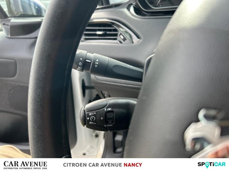 Used PEUGEOT 208 1.2 PureTech 68ch E6.c Like 5p 2019 Blanc Banquise € 7990 in Nancy