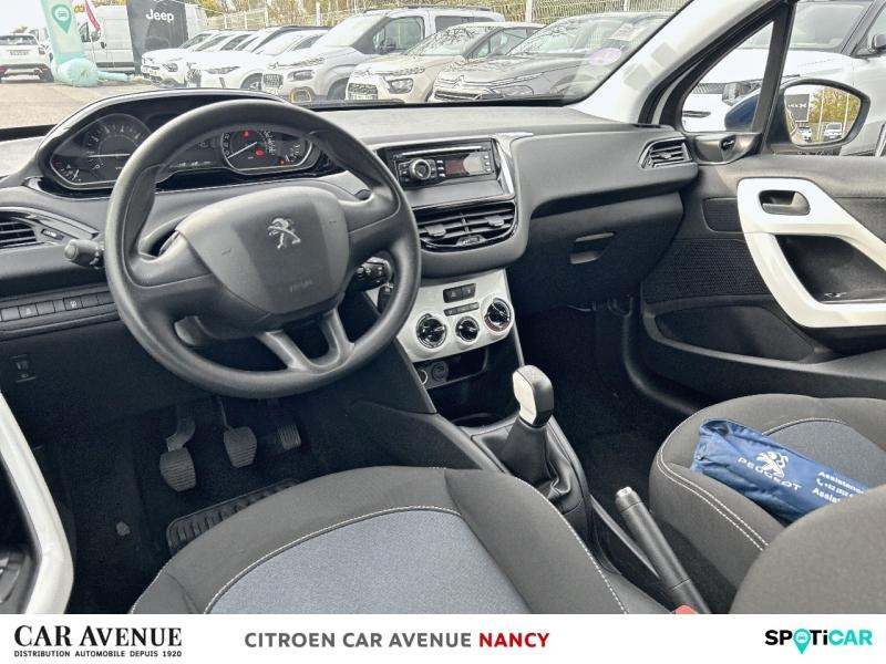 Used PEUGEOT 208 1.2 PureTech 68ch E6.c Like 5p 2019 Blanc Banquise € 7990 in Nancy
