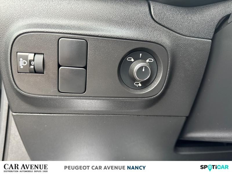 Occasion CITROEN C3 1.2 PureTech 110ch S&S Shine Pack 125g 2021 Noir Perla Nera (N) 12990 € à Nancy