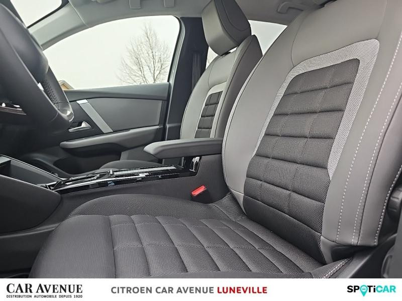 Occasion CITROEN C4 1.2 Hybride 145ch S&S COLLECTION Automatique 2025 Blanc Okénite (M) - Toit Noir Perla 28790 € à Nancy