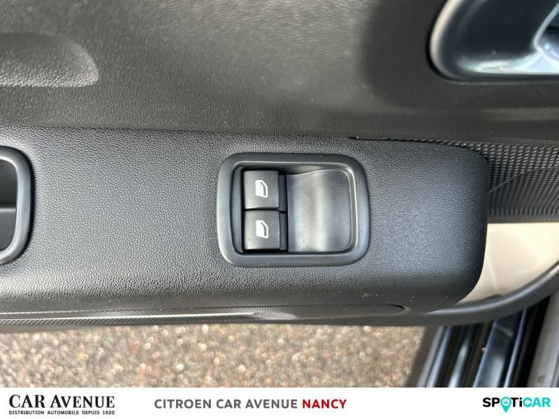 Occasion CITROEN C3 1.2 PureTech 83ch S&S Feel Pack 2021 Noir Perla Nera (N) - Rouge Aden 12290 € à Nancy