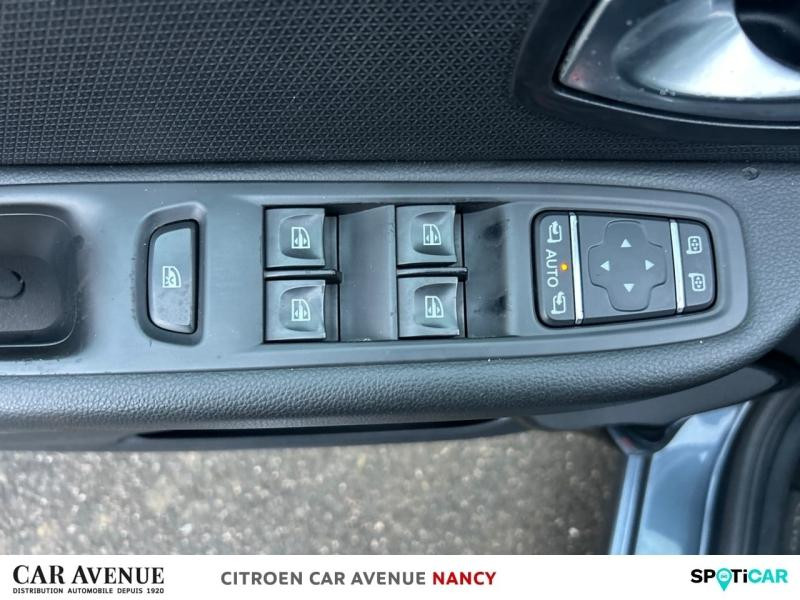 Used RENAULT Clio 0.9 TCe 90ch Zen 5p 2018 Bleu Iron € 10790 in Nancy