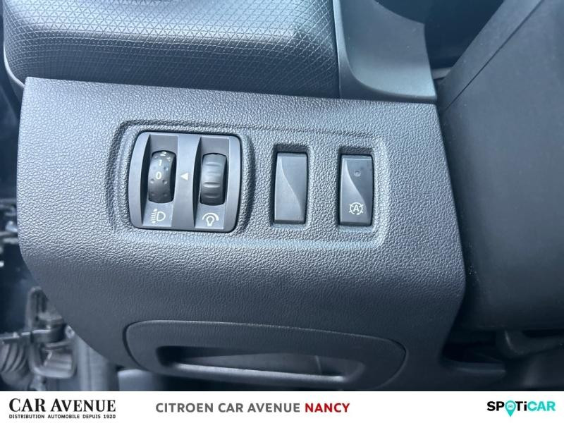 Used RENAULT Clio 0.9 TCe 90ch Zen 5p 2018 Bleu Iron € 10790 in Nancy