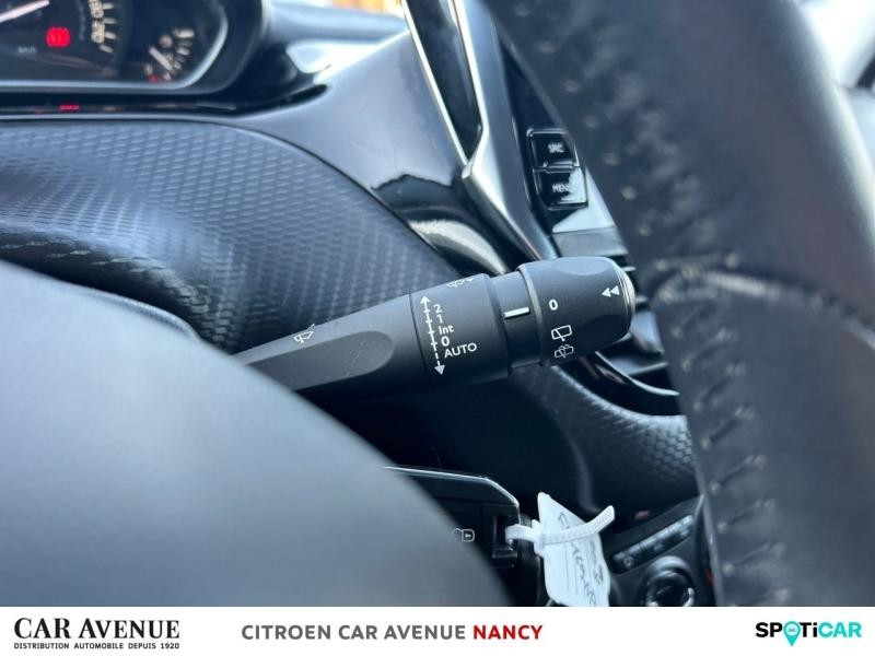 Used PEUGEOT 208 1.2 PureTech 82ch E6.c Signature 5p 2019 Blanc Banquise € 10490 in Nancy