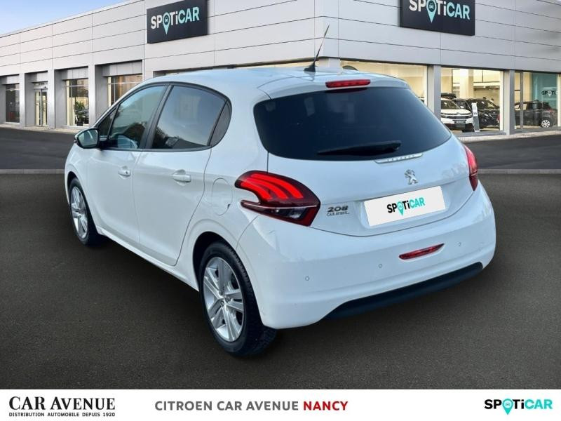 Used PEUGEOT 208 1.2 PureTech 82ch E6.c Signature 5p 2019 Blanc Banquise € 10490 in Nancy