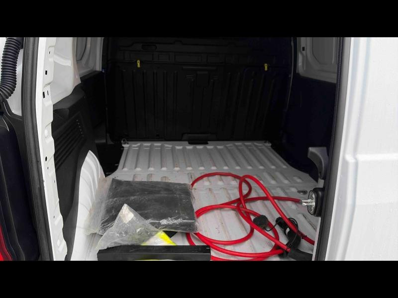 Used CITROEN Berlingo Van M 800kg Electrique 136ch Batterie 50 kWh Cabine Extenso 3 places Pack Driver Connect 2023 Blanc Icy € 15990 in Nancy