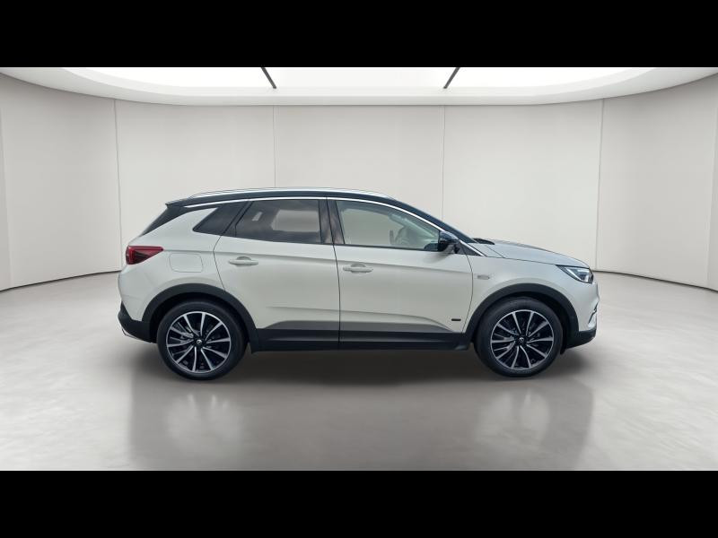 Used OPEL Grandland X Hybrid4 300ch Ultimate 2021 Toit+rétros ext noir/Blanc Perle € 22990 in Nancy