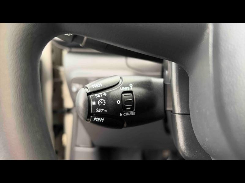 Used CITROEN C3 1.2 PureTech 83ch S&S YOU! 2023 Sable (N) - Blanc Opale € 12390 in Nancy