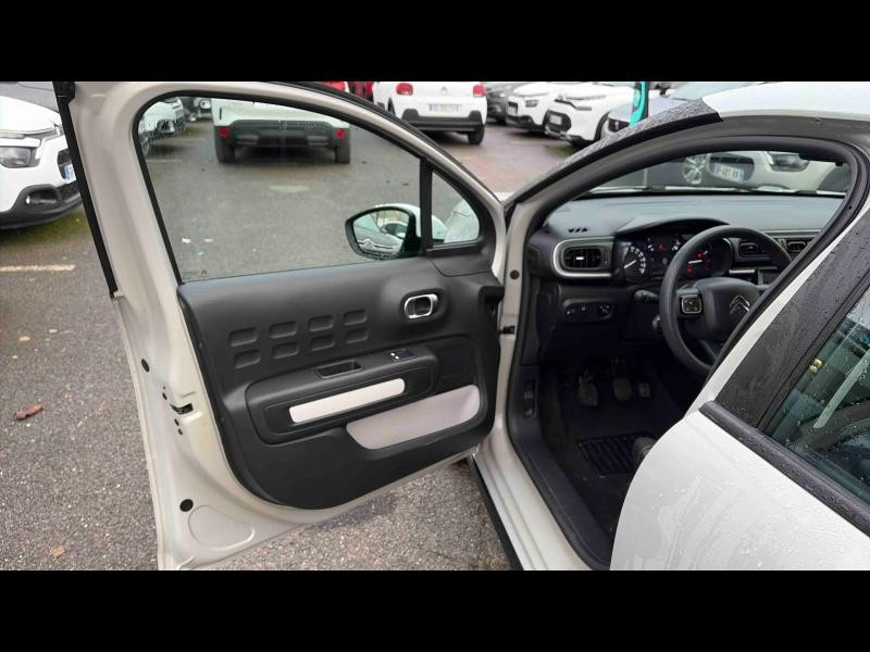Used CITROEN C3 1.2 PureTech 83ch S&S YOU! 2023 Sable (N) - Blanc Opale € 12390 in Nancy