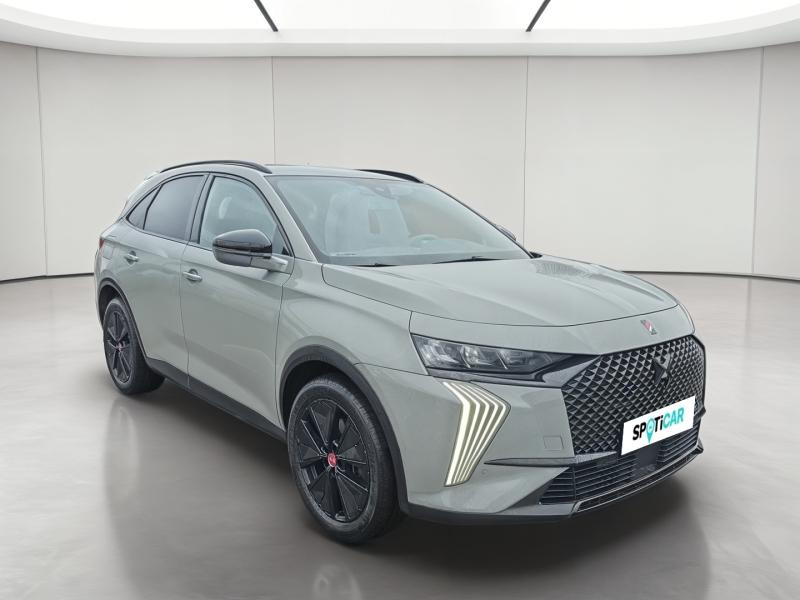 Used DS DS 7 Crossback E-TENSE 225ch Performance Line 2024 Gris Laqué (M) € 31990 in Nancy