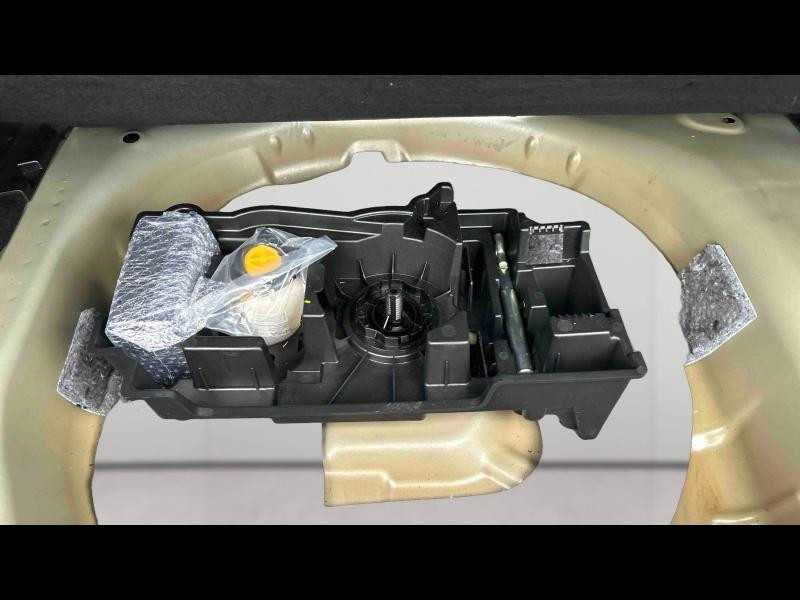 Used CITROEN C4 PureTech 130ch S&S Feel Pack EAT8 2021 Pack Color Anodised Deep Red € 16390 in Nancy