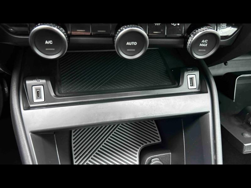 Used CITROEN C4 PureTech 130ch S&S Feel Pack EAT8 2021 Pack Color Anodised Deep Red € 16390 in Nancy