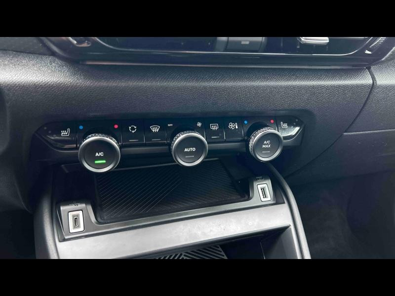 Used CITROEN C4 PureTech 130ch S&S Feel Pack EAT8 2021 Pack Color Anodised Deep Red € 16390 in Nancy