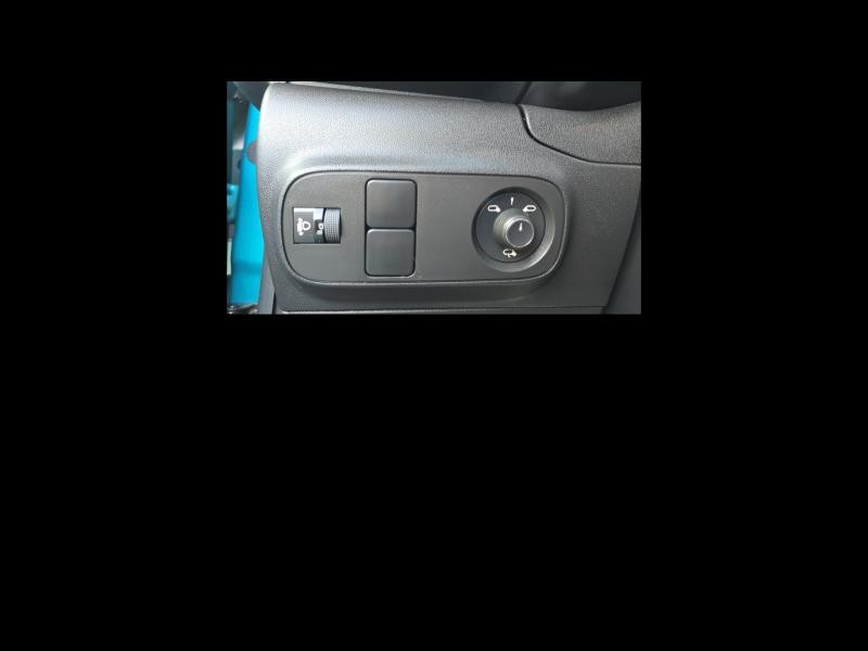 Used CITROEN C3 1.2 PureTech 83ch S&S Feel Pack 2021 Spring Blue (M) - Noir Onyx € 11490 in Nancy