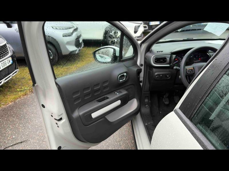 Used CITROEN C3 1.2 PureTech 83ch S&S YOU! 2021 Sable (N) € 11290 in Nancy