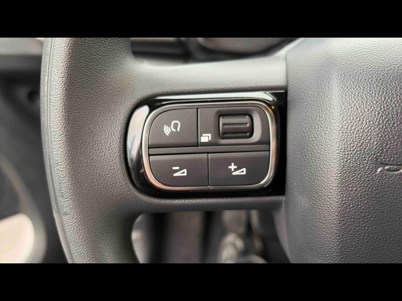 Used CITROEN C3 1.2 PureTech 83ch S&S YOU! 2023 Sable (N) - Blanc Opale € 12390 in Nancy