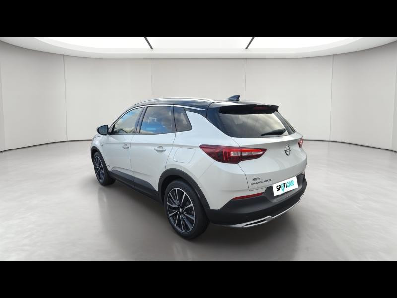Used OPEL Grandland X Hybrid4 300ch Ultimate 2021 Toit+rétros ext noir/Blanc Perle € 22990 in Nancy