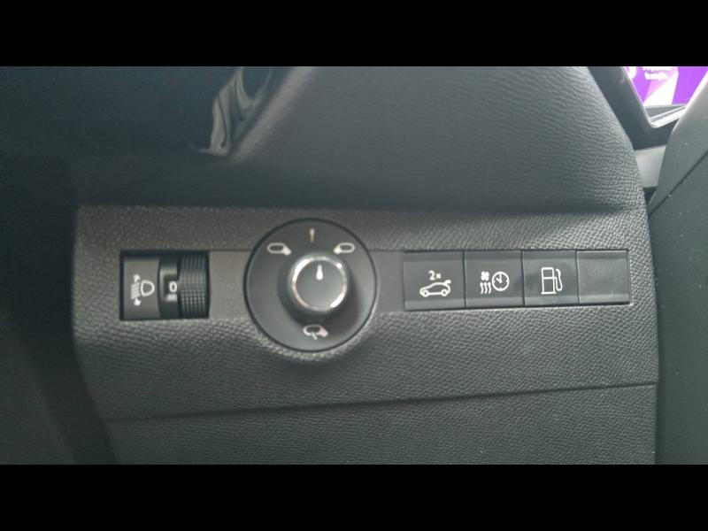 Used DS DS 7 Crossback E-TENSE 225ch Performance Line 2024 Gris Laqué (M) € 31990 in Nancy