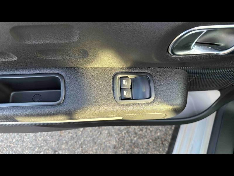 Occasion CITROEN C3 1.2 PureTech 83ch S&S Feel Pack 2021 Sable (N) - Noir Onyx 11790 € à Nancy